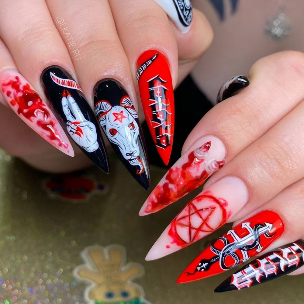 Nail Art Vampire - 24PCS Kuku Palsu Stiletto Panjang Halloween