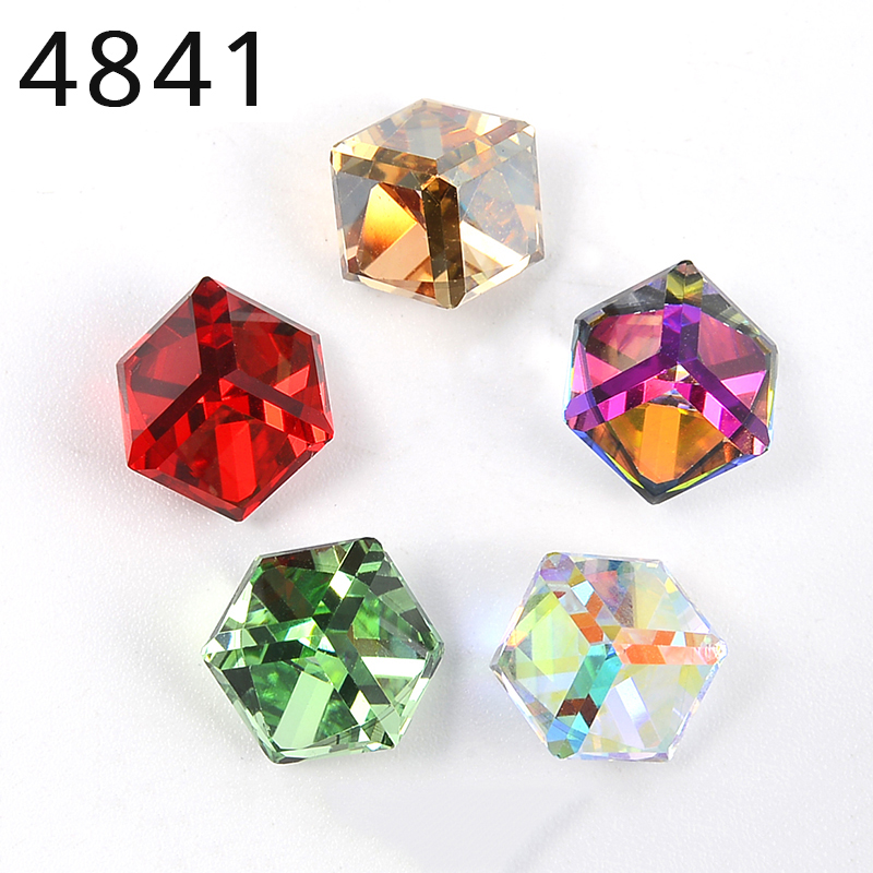 Rhinestone Nail Gem - (1 Buah) 4841 Kubus Batu Mewah
